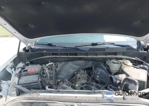 2021 Chevrolet Silverado 1500 4Wd Short Bed Lt z USA, uszkodzony, nr VIN 1GCUYDED2MZ191547